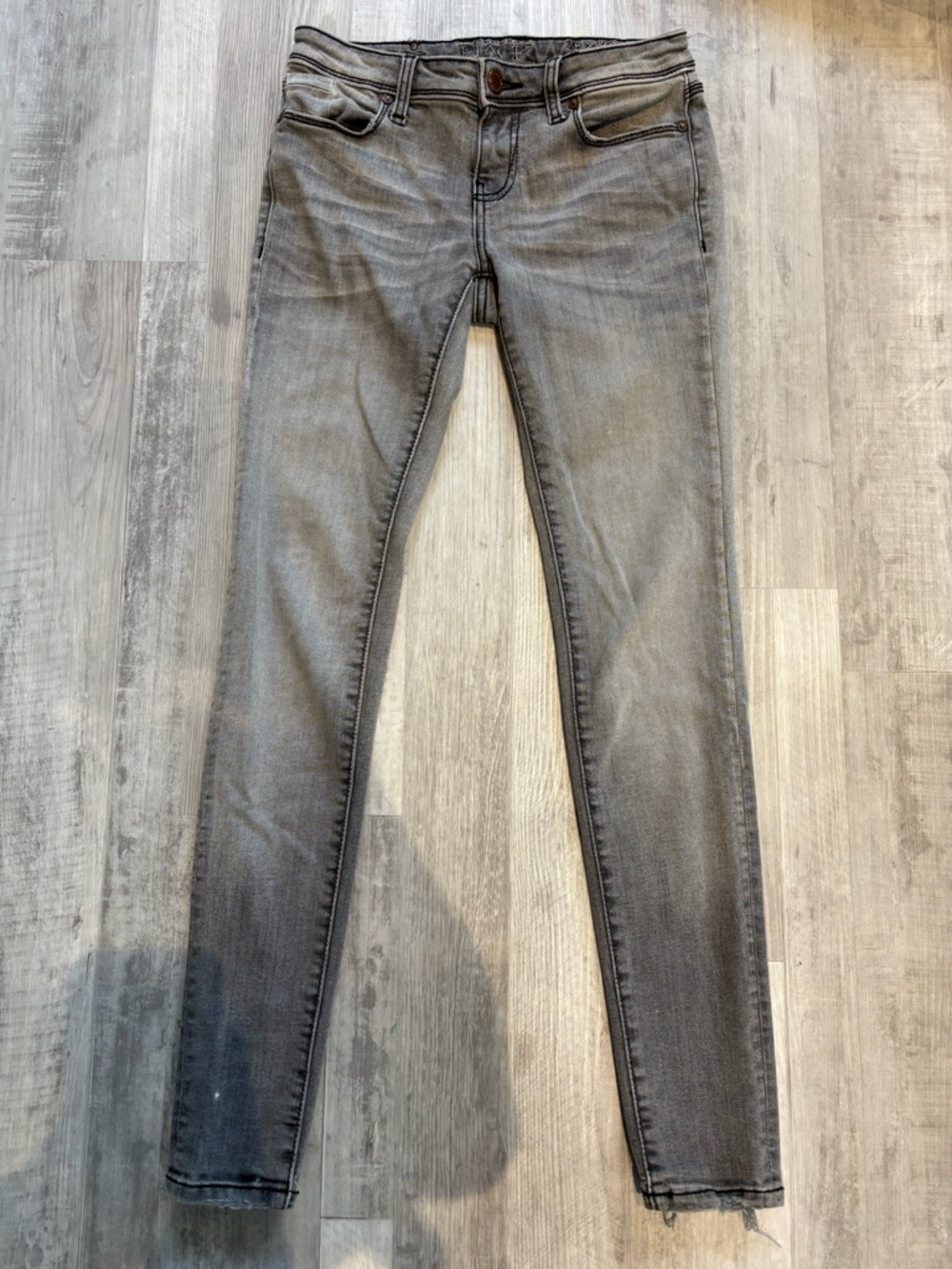 Buckle Black Women's Gray Skinny Jeans